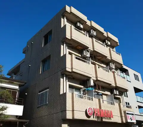 ライベストコート横浜 I