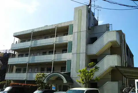ラパーチェ