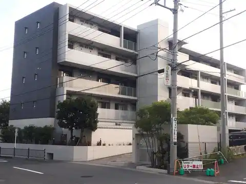 エクセラ鎌倉植木