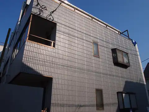 ドムスシーハイル