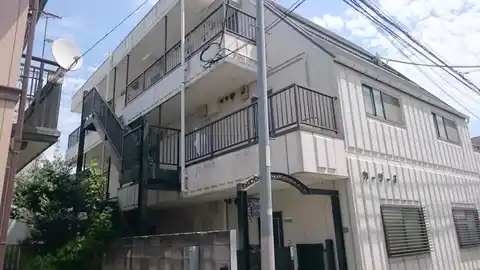 カーザJ