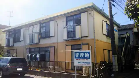 アドニス