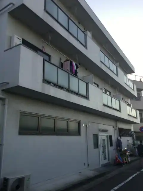 ハイツ小いけ