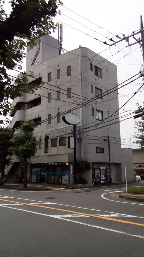 泉屋ビル