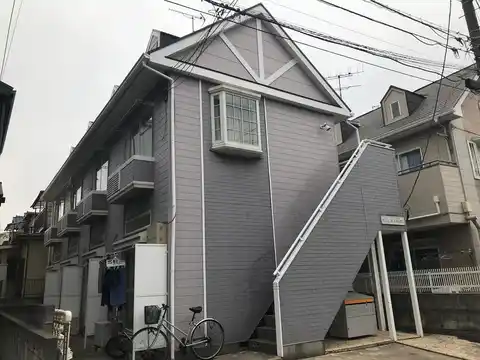 プラザドゥイチカワ