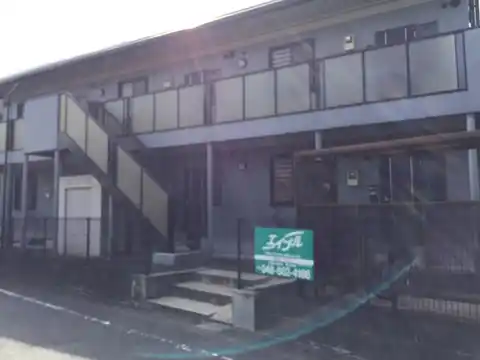 シャルルドゥミル