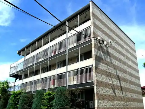 レオパレスラビドール3