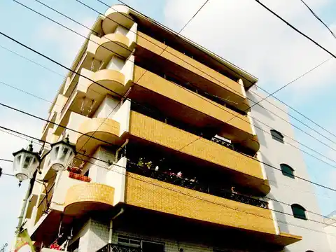 ホワイトプラザ