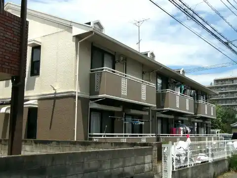 エルムハイツ