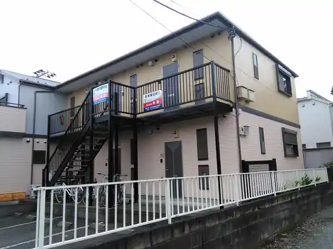 クレセントハイツ