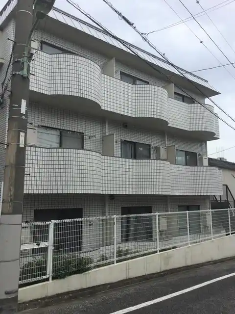 ホワイトパーク直井