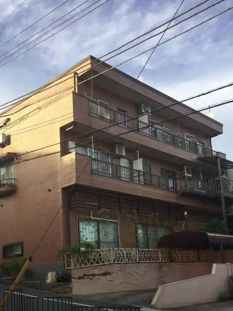 山階ハイツ