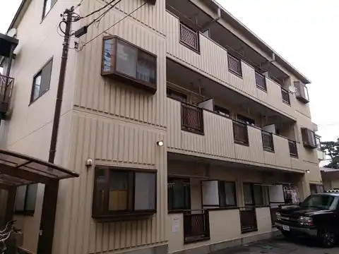 秋山マンション