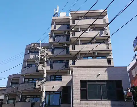 カームヒルズ