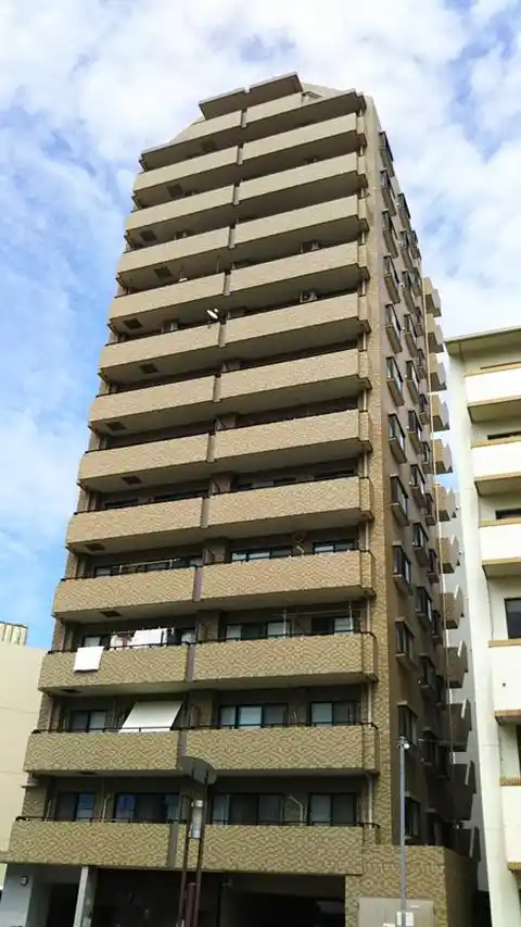 ロックヒルズ本厚木駅前