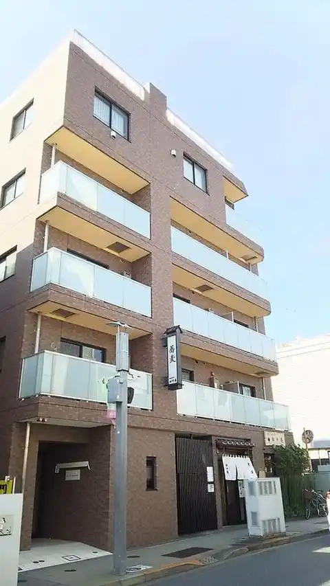 ドゥーシェル桜新町