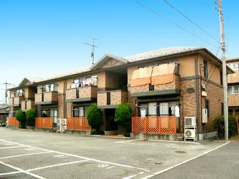 グランシャリオC棟