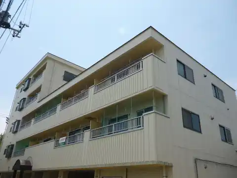 グランドハイツ善