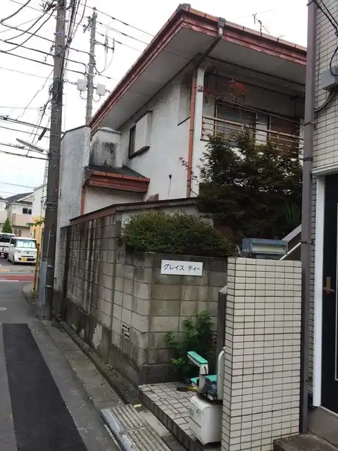 グレイスティー