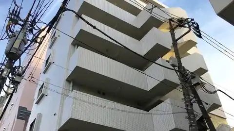 メゾン大場