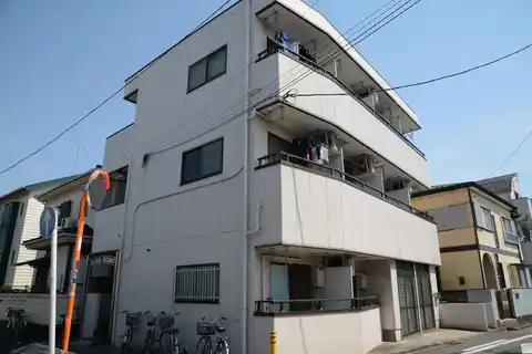 PALECE SUGANO