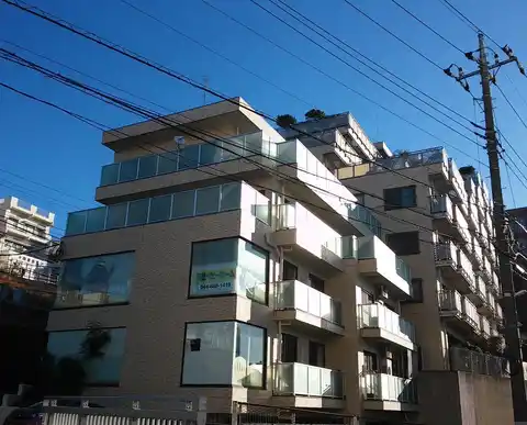 ニューウェルテラス宮前平B棟