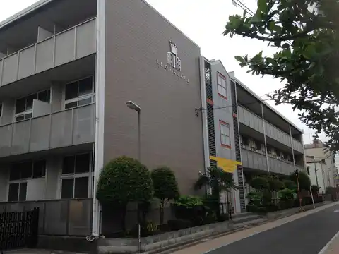 レオパレスシリウス戸田