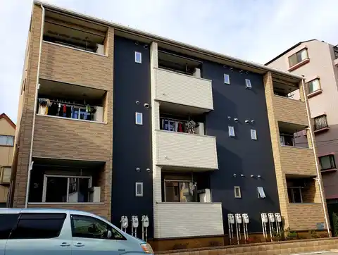 クラージュ・ド・メール