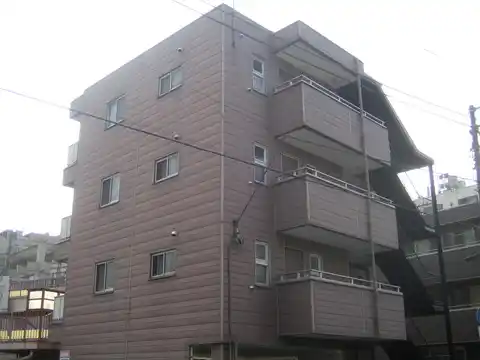 メゾン四谷