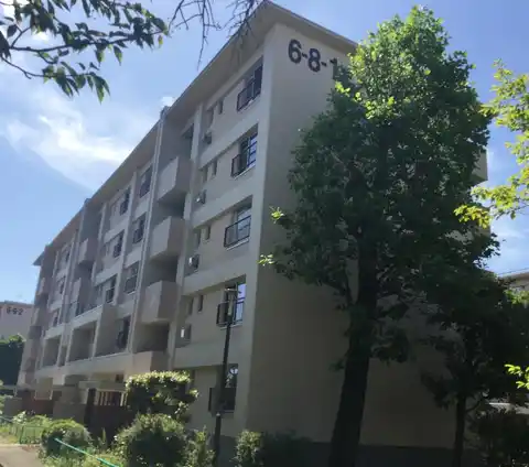鶴川6丁目団地6-8-1