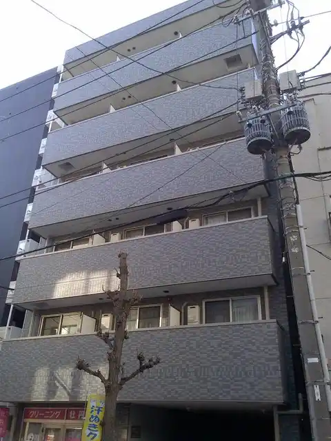 クイーンズコート福住