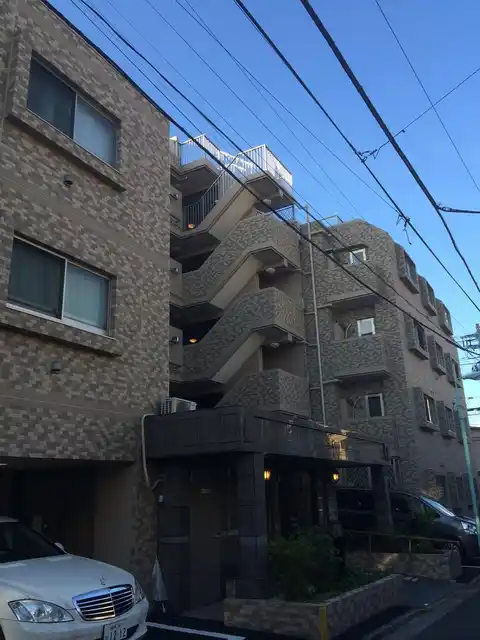 コニファーコート・ロワジール