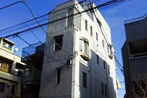 グリーンリーフ岩戸