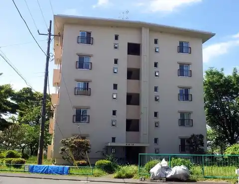 鶴川6丁目団地6-8-18