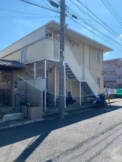 サンエイト