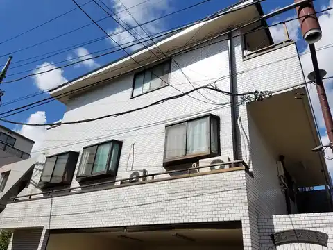 グレース鈴木
