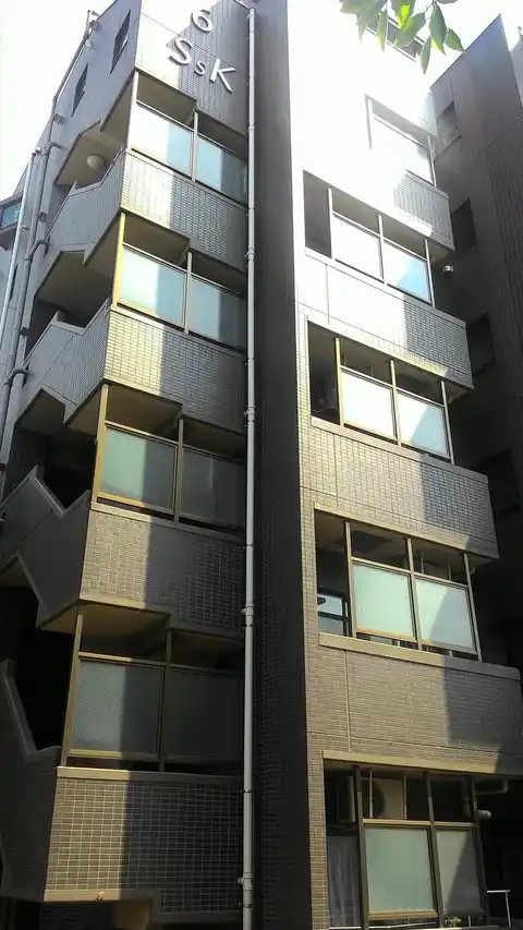 ランドワールド中川