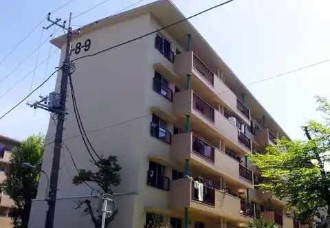 鶴川6丁目団地6-8-9