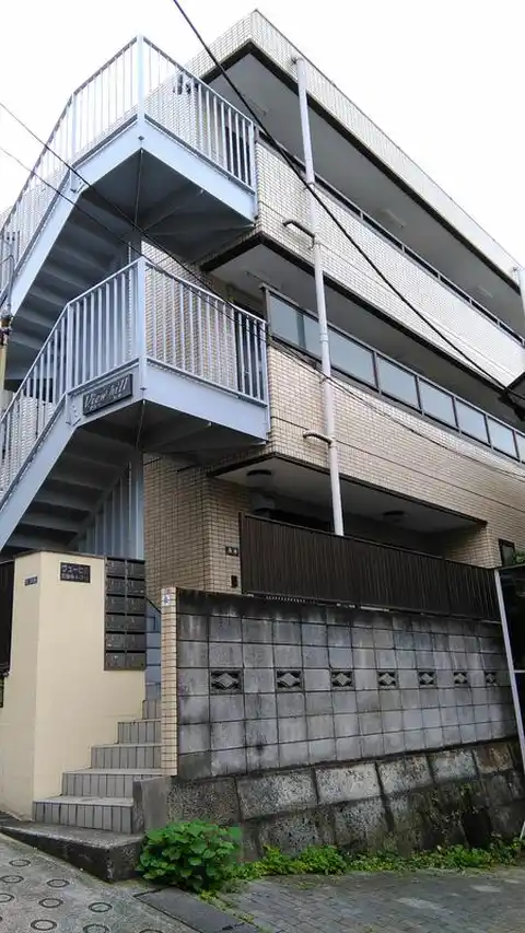 ヴューヒル