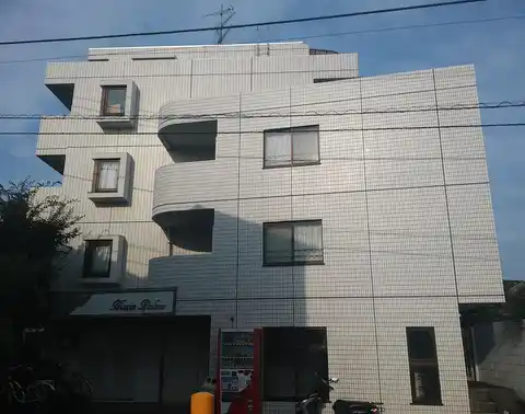 日神パレス