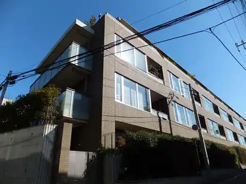 ザ・諏訪山レジデンス