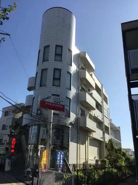 アイランドビル