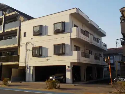 ファミールさかい