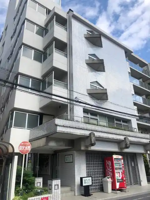 ワラビーハウス
