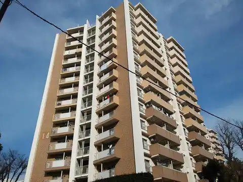 UR都市機構南神大寺団地14号棟
