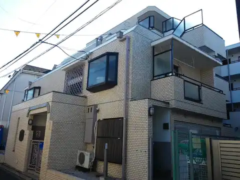 メゾン・ド・セプトル