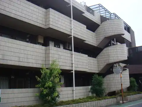 プレミール三鷹