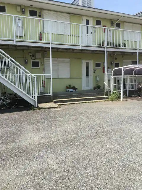 スリージェ鵠沼