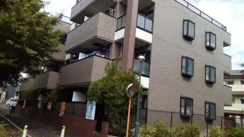シャトーアオバ