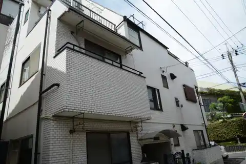 A.P小山